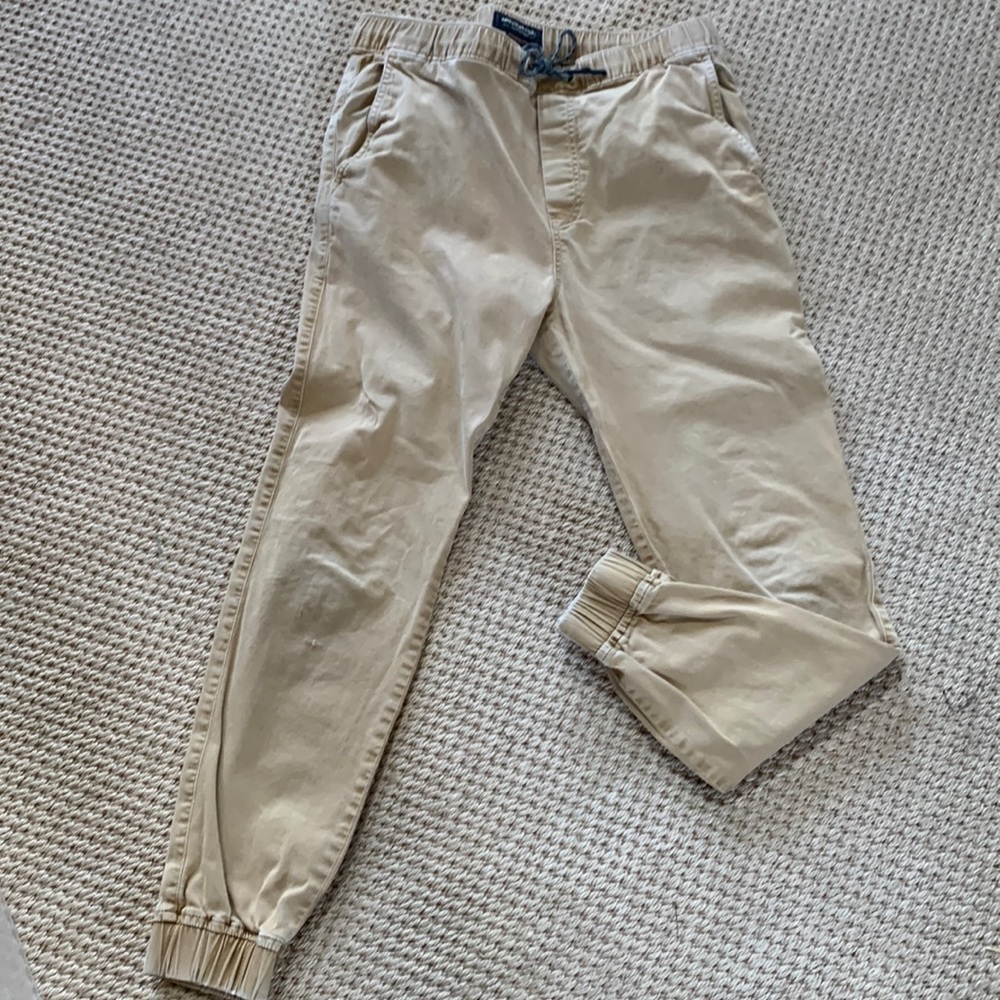 Eagle men’s khaki joggers, medium